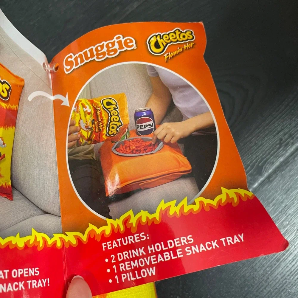 Snuggie Cheetos Flamin Hot 2-in-1 Pillow and Snack Tray Chester Cheetah SNA54004